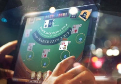 планшет с блэкджеком